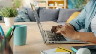【初心者向け】副業におすすめのブログサービス5選